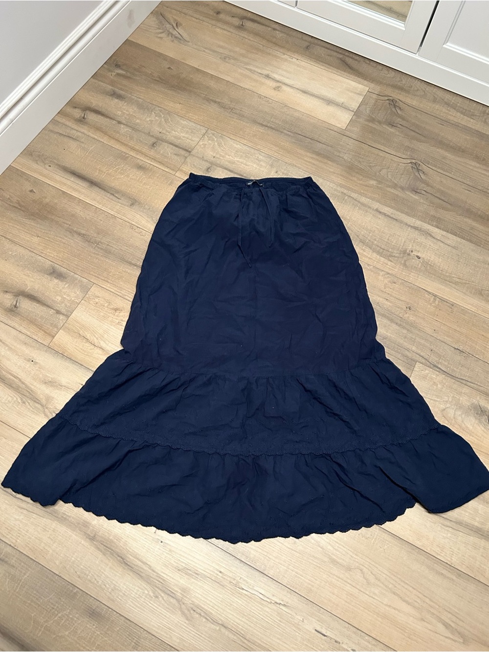 Brandy Melville Navy Tiered Midi Skirt - Women